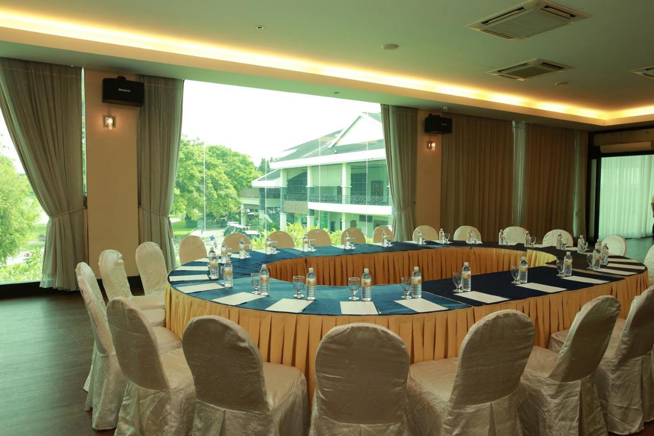 Rpgc Garden Hotel Ipoh Esterno foto